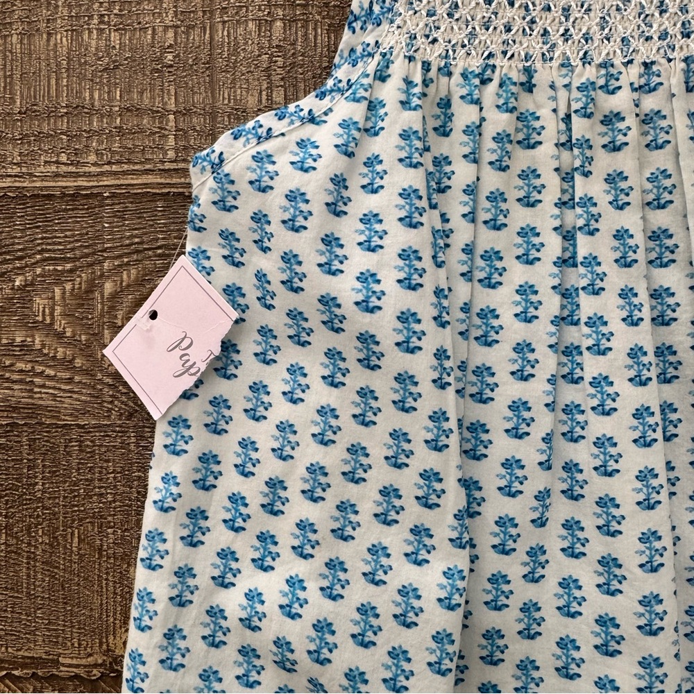 The Paper Doll Blue White Floral Smocked Dress 9 10 NWT - Picture 4 of 7